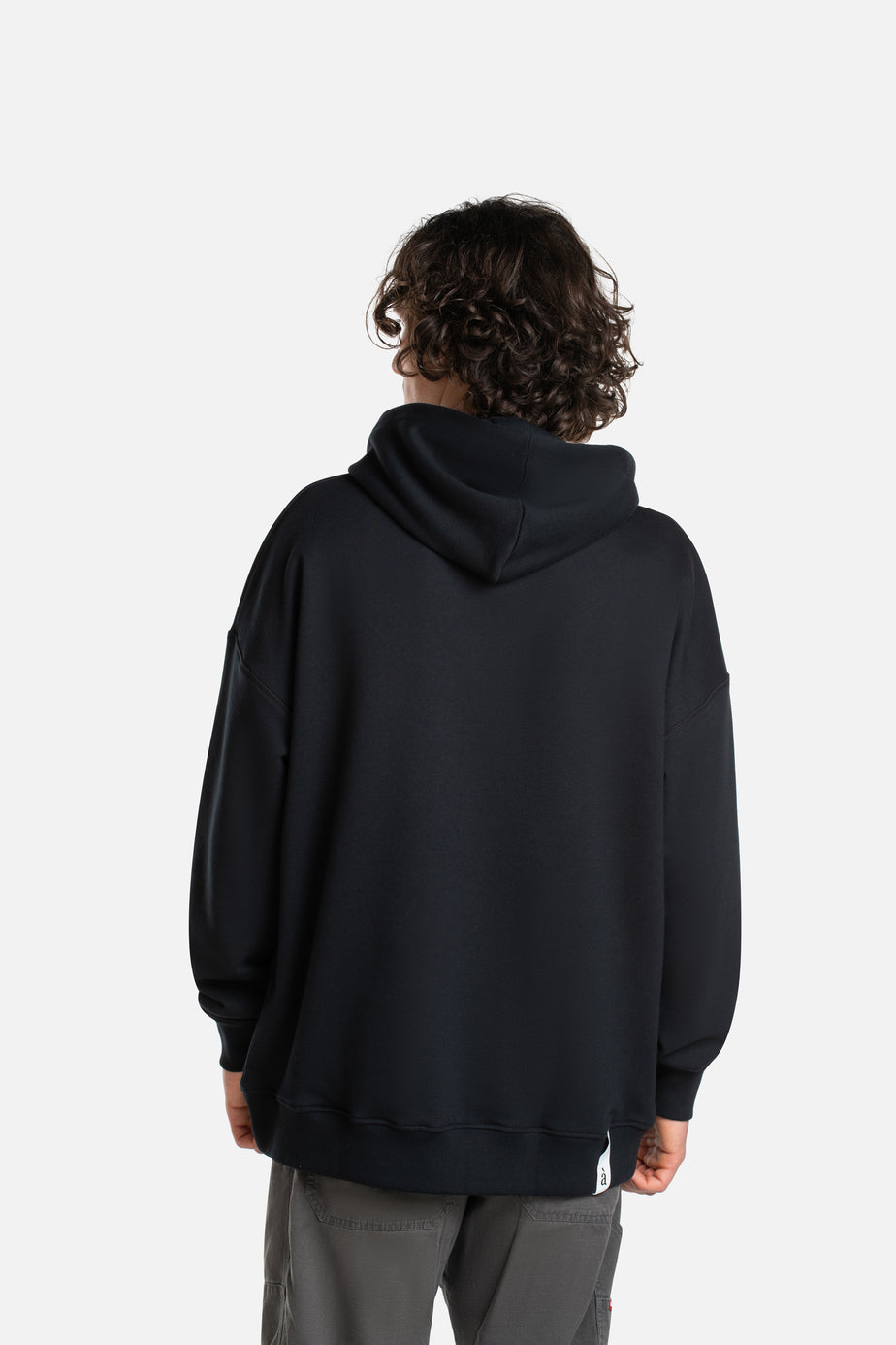 labàdienà Hoodie