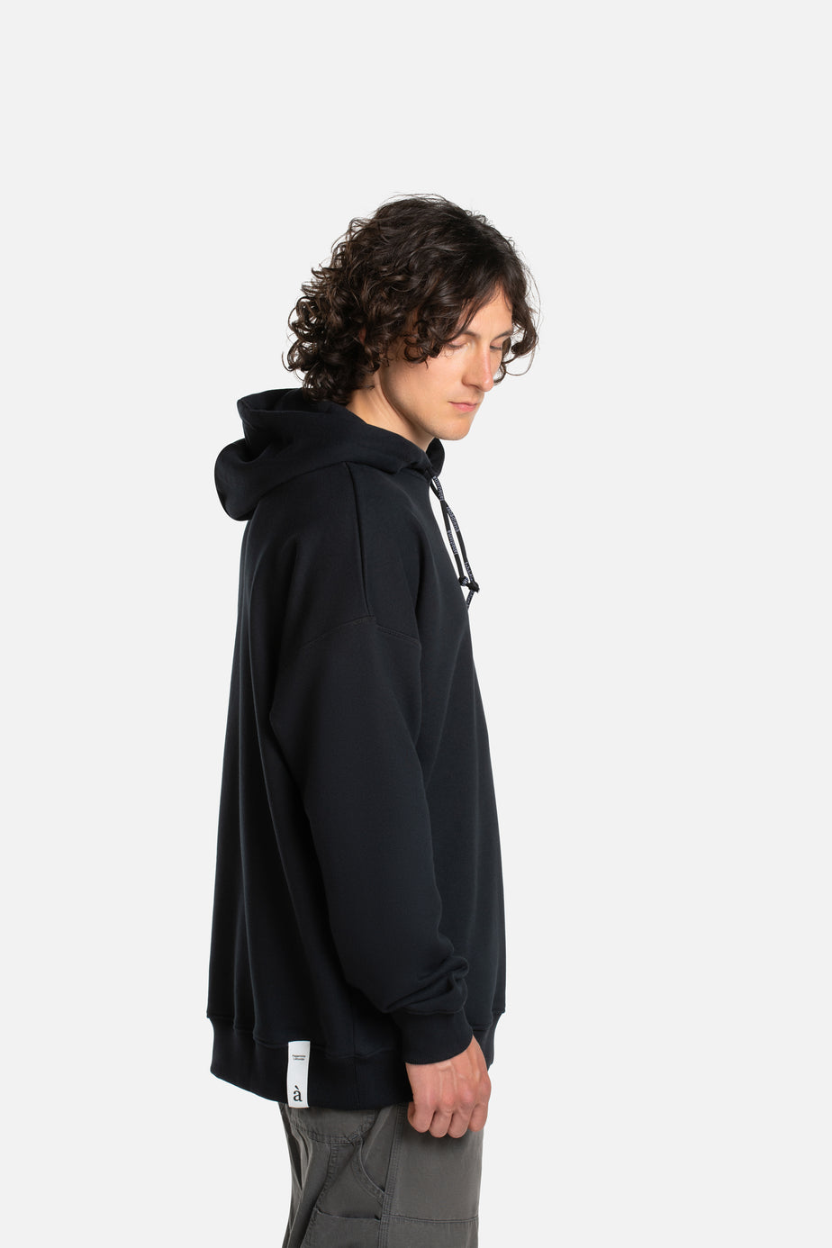 labàdienà Hoodie
