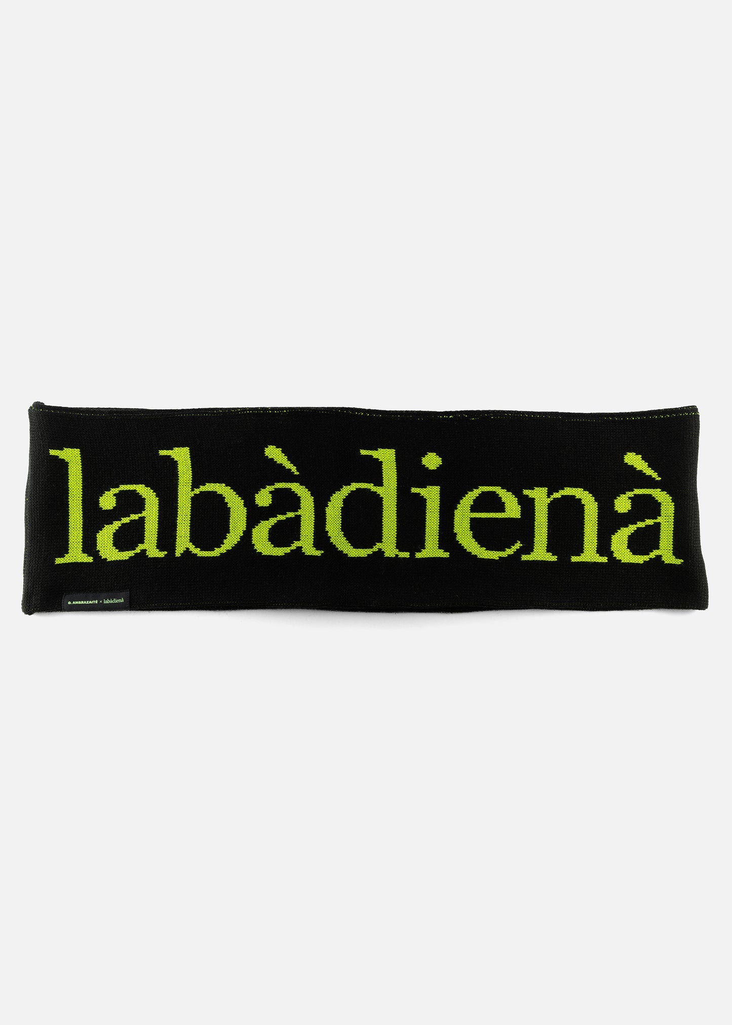 labàdienà X Greta Ambrazaitė nesibaigiantis šalikas